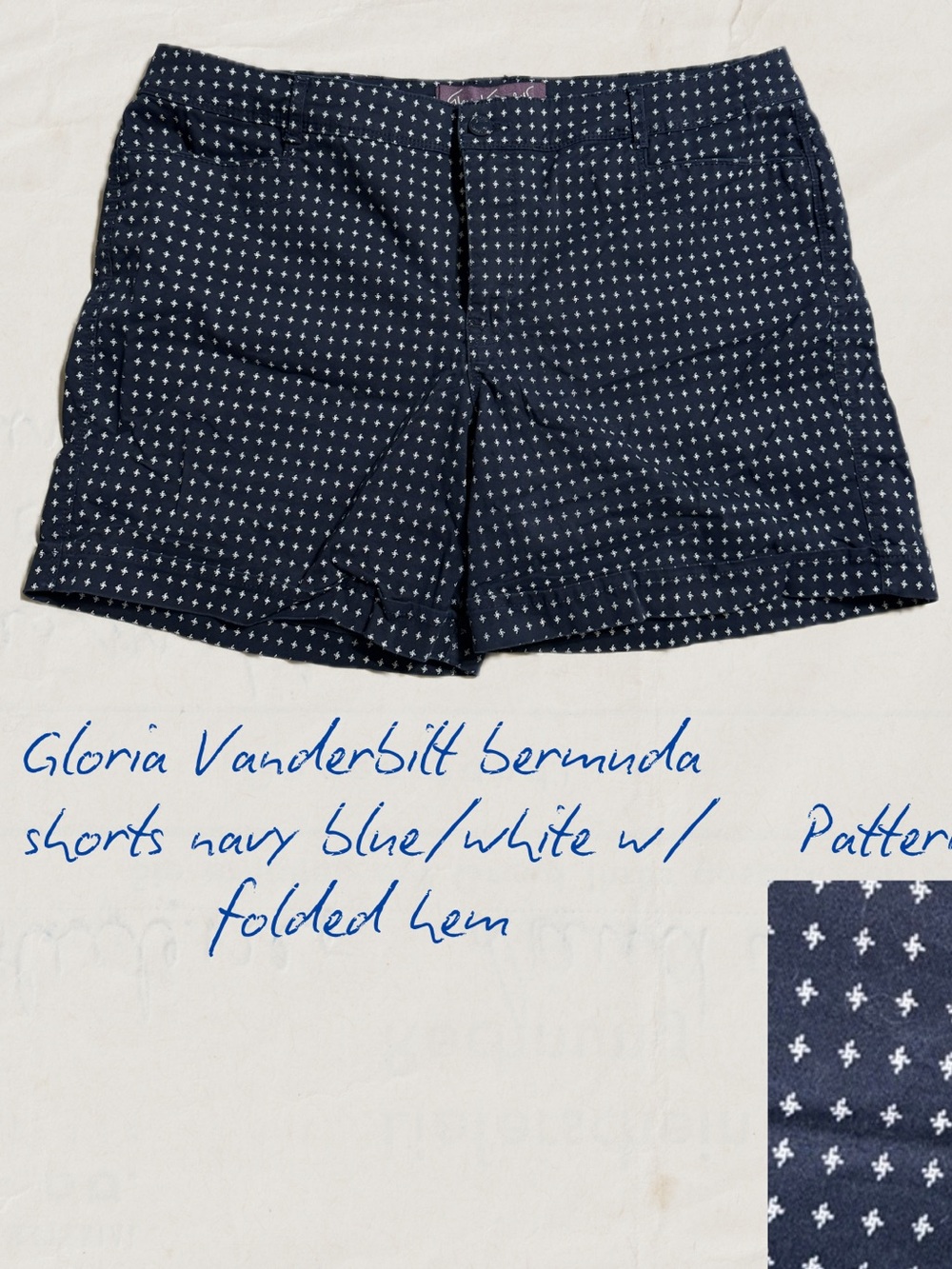 Gloria Vanderbilt Navy and White Micro Print Bermuda Shorts